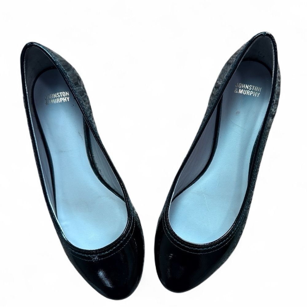 Johnston & Murphy Women's Black Ballet Flats